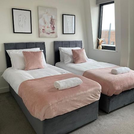 Premier Suite- Bedford City Centre With Free Gym & Parking Esterno foto