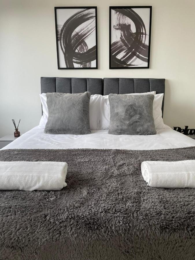 Premier Suite- Bedford City Centre With Free Gym & Parking Esterno foto